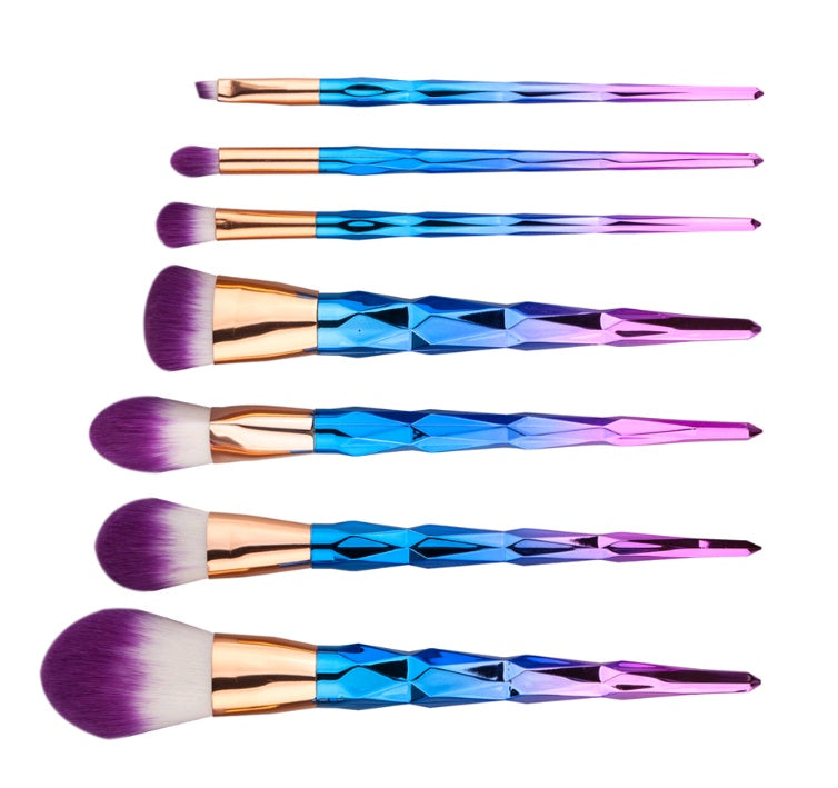 7 Makeup Diamond Brushes
